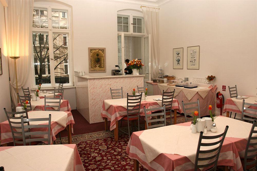 Hotel Pension Fasanenhaus Berlín Exterior foto